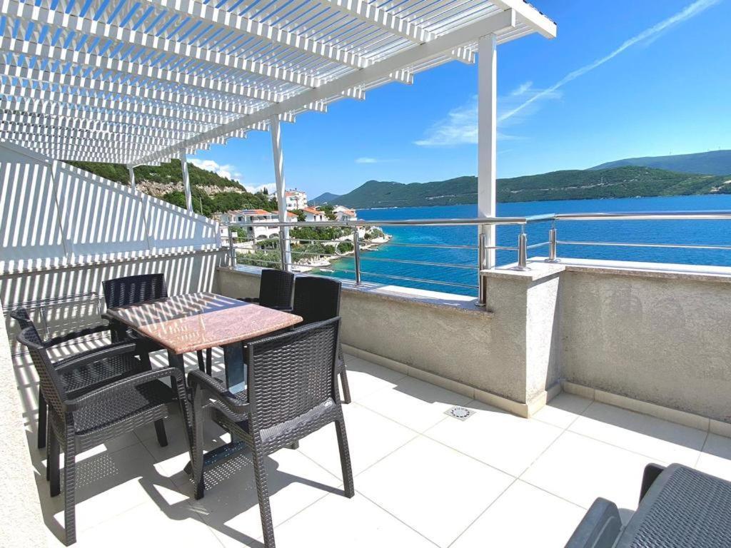 Apartments Domane Nenad Neum Esterno foto