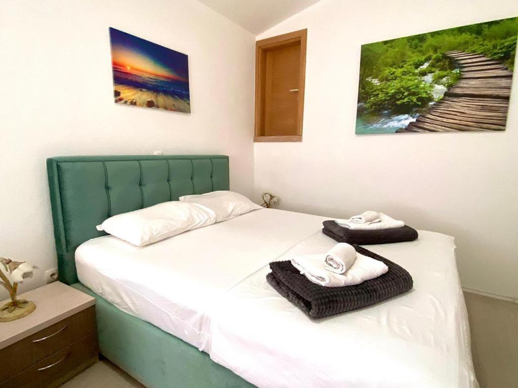 Apartments Domane Nenad Neum Esterno foto