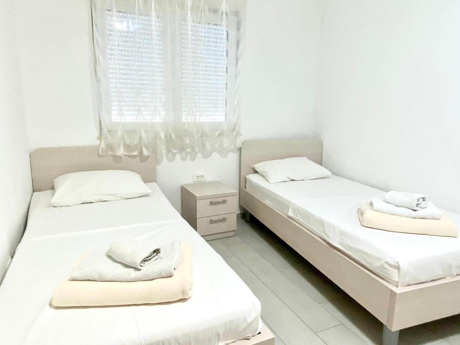 Apartments Domane Nenad Neum Camera foto